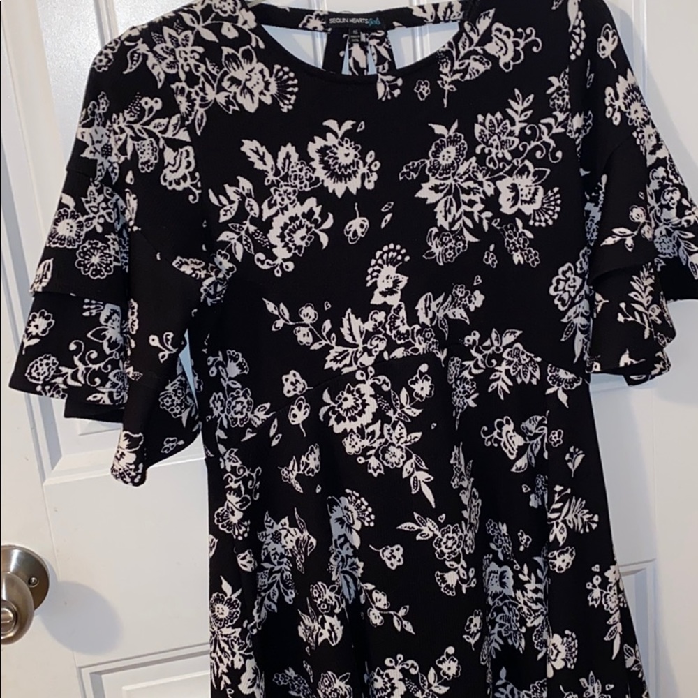 Girls dress